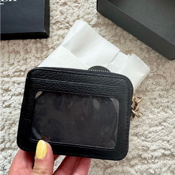 COACH 6303 Zip Card Case ID Wallet Refined Pebble Leather Gold/Black - Picture 5 of 6